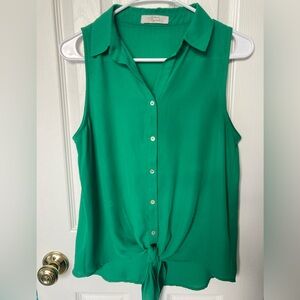 Tie front high low Sleeveless blouse
